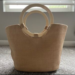 Straw woven purse/ beach bag